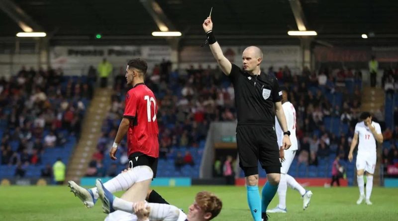 Here is the rewritten text in Turkish: Başlık: Samsunspor'un Konferans