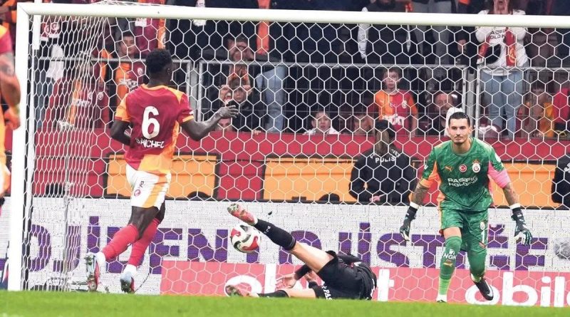 Here is the rewritten text in Turkish: Başlık: Rafa Yine