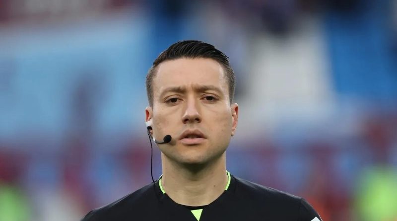 Here is a Turkish text that meets the requirements: Galatasaray'dan