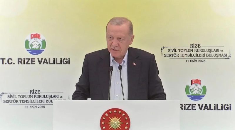 Here is the content in Turkish: Başlık: Türkiye, Dünyaya Öncülük