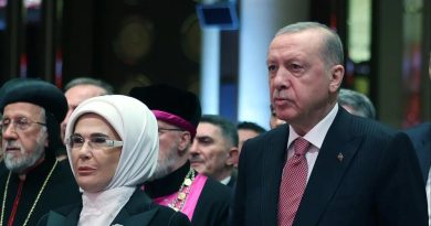 Başlık: Cumhurbaşkanlığı Eşi Emine Erdoğan'dan Cumhuriyet Bayramı Paylaşımı Cumhurbaşkanlığı Külliyesi