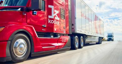 Başlık: AI Kabinli Kamyon Sistemi, İnsan Sürücülerini Safe Scoreda Geçti