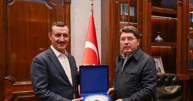 Başlık: Adalet Bakanı Riyad Büyükelçiliği'ni Ziyaret Etti Türkiye'nin Riyad Büyükel