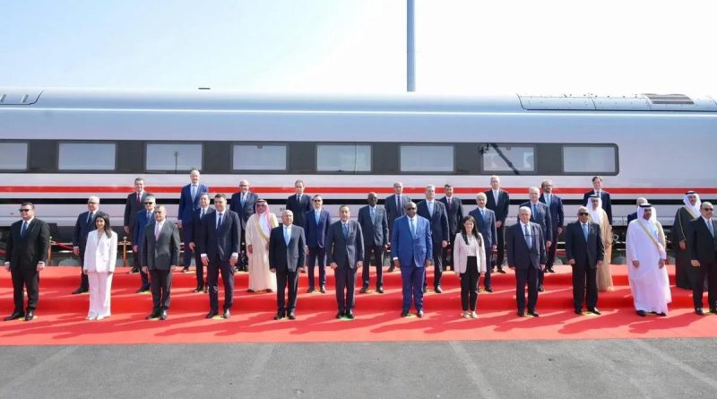 Here is the Turkish text: Türkiye-Mısır Deniz Ticareti Güçleniyor Türkiye-Mısır