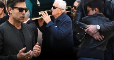 Baba Son Veda: Kıvanç Kasabalı'nın Babası Niyazi Kasabalı Son Yolculuğuna