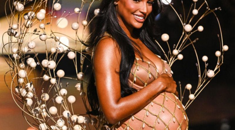 Victoria's Secret'un Meleği Jasmine Tookes, İkinci Çocuklarını Dünyaya Getirdi Jasmine