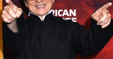 Başlık: Jackie Chan Yaşıyor: Jackie Chan Ölmedi, Sosyal Medya Söylentisine