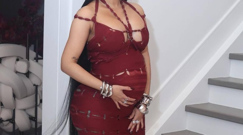 Here is the rewritten text in Turkish: Başlık: Dördüncü Çocuklarını