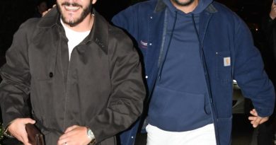 Here is a Turkish text that meets your requirements: Başlık: