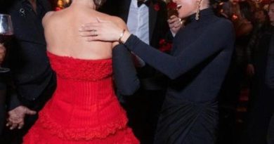 Here is a Turkish text that meets your requirements: Başlık: