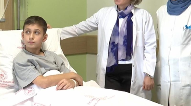 Lise Öğrencisi Öğretmeninin Dikkatiyle Diyabet Tanısı Konulur İstanbul'da 14 yaşındaki