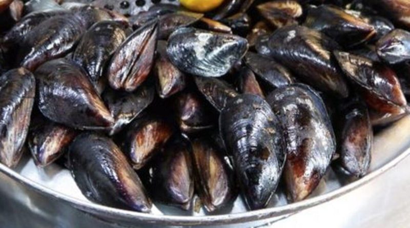 Başlık: Dışarda Yemek Yerken Bunlara Dikkat! Dışarda Yemek Yerken</strong