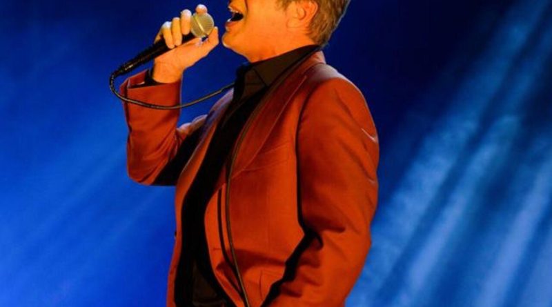 Teoman: Rock yıldızı olarak yaşamıyorum Teoman: "Rock yıldızı olarak yaşamıyorum"