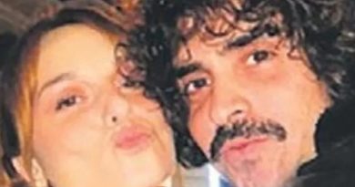 Başlık: Nilperi Şahinkaya'nın Yeni Sevgilisi Baturalp Bekar: Aşkın Gelişmeleri Takip