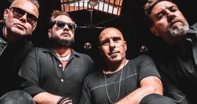 Here is the rewritten text in Turkish: Başlık: Gripin, İstanbullu