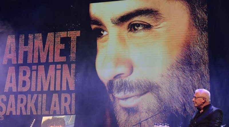 Başlık: Ahmet Kaya'nın 25 Yıl Dönümünü Anıldı Ahmet Kaya'nın Dostlarıyla