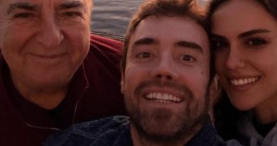 Başlık: Murat Dalkılıç, Sevgilisi Özgü Kaya'yı Babasıyla Tanıştırdı Murat D