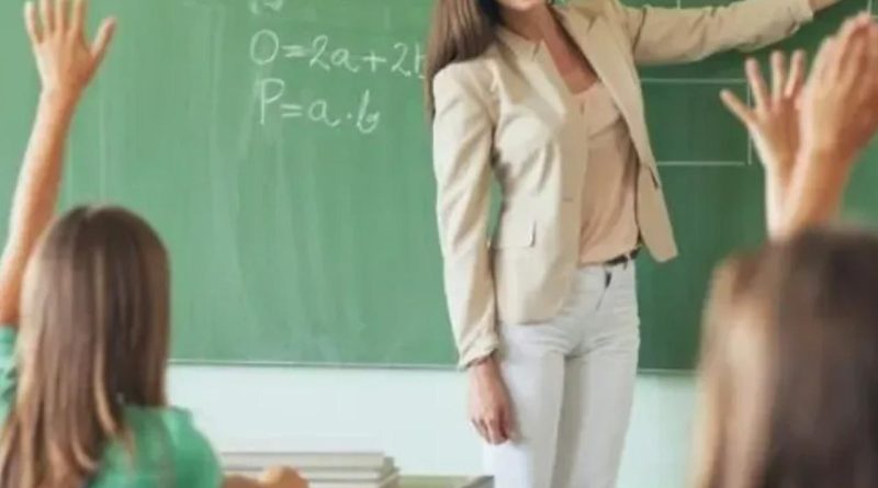 Dünyadan 13 Yıl Önce Başladık: Nüfusun % 138'i Öğretmen Dünyanın