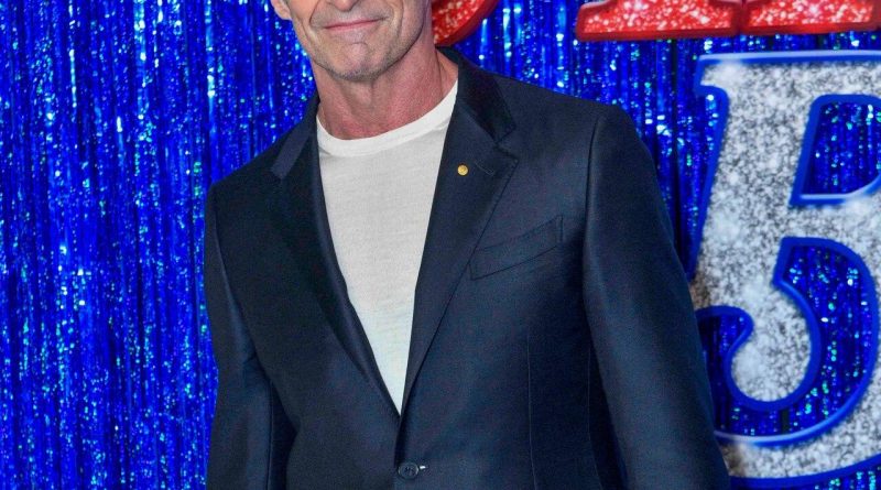 Here is the rewritten text in Turkish: Başlık: Hugh Jackman: