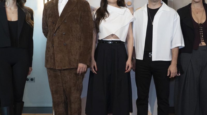 Bugün Güzel'de Buluştular: Ünlü Oyuncuların Duygusal ve Dürüst Filmi Filmin