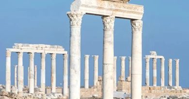 Laodikeia Antik Kenti: Tarihî Bir Miras Laodikeia Antik Kenti</