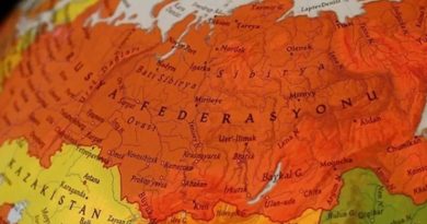 Rusya'da Feci Kaza: 7 Kişi Hayatını Kaybetti Rusya'da Trafik Kazası: