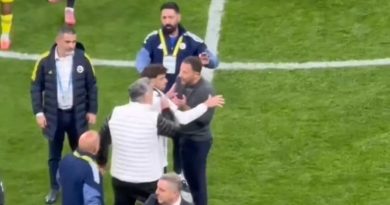 Beşiktaş-Fenerbahçe Maçının Ardından Gerginlik Maçın Sonrası Kısa Süreli Gerginlik Yaşandı</h