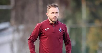 Edin Visca: Genç Oyunculara Rehberlik Edebiliyor Trabzonspor'un Kaptanı Edin Visca,