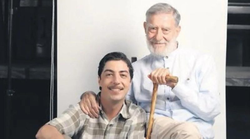 Here is the requested content: Dede-Torun Aynı Filmde: Bak Postacı