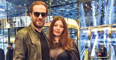 Yeni Lezzetler Denemeye Geldik Kaan Taşaner ve Seray Dura, Yeni