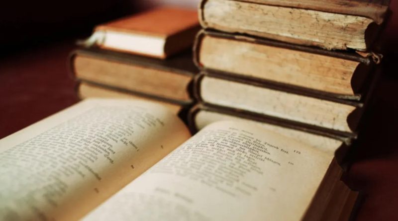 Here is the rewritten text in Turkish: Başlık: Panteizm Nedir?