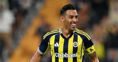 Fenerbahçe'den Yeni İrfan Can Kahveci Kararı! Fenerbahçe'de Kadro Dışı Olan