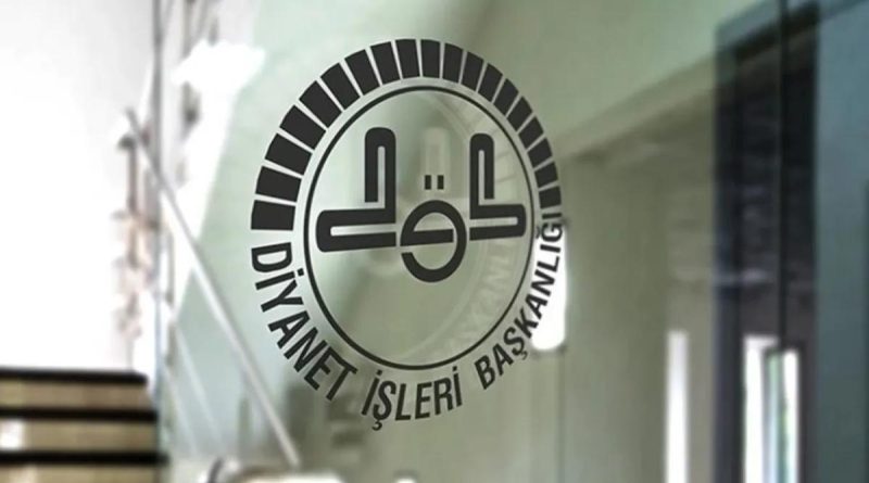 Diyanet'ten Hacı Adamlarına Pasaport Geçerlilik Süresi Uyarısı Diyanet İşleri Başkanlığı'nın