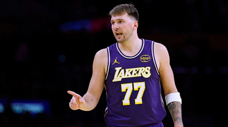 Here is the rewritten text in Turkish: Başlık: Lakers, Emirates