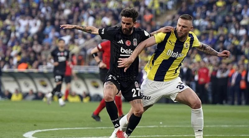 Başlık: Beşiktaş-Fenerbahçe Maçı Neler? İçerik: Derbi Gecesi: Beşiktaş E