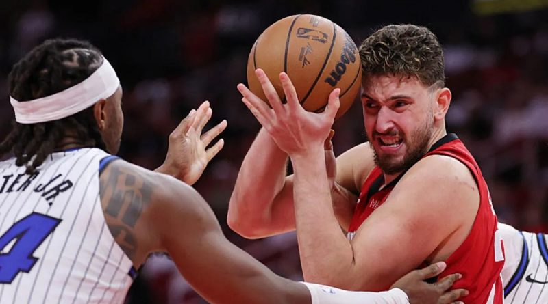 Alperen Şengün: Birbirimize çok güveniyoruz NBA'de Houston Rockets forması giyen