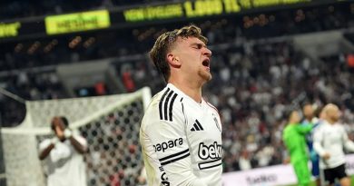 Here is the rewritten text in Turkish: Başlık: Beşiktaş, Avantaja