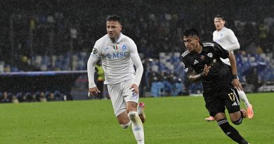 Fenerbahçe ve Beşiktaş, Napoli Stoperi Rrahmani'yle Anlaşmaya Çalışıyor Fenerbahçe ve