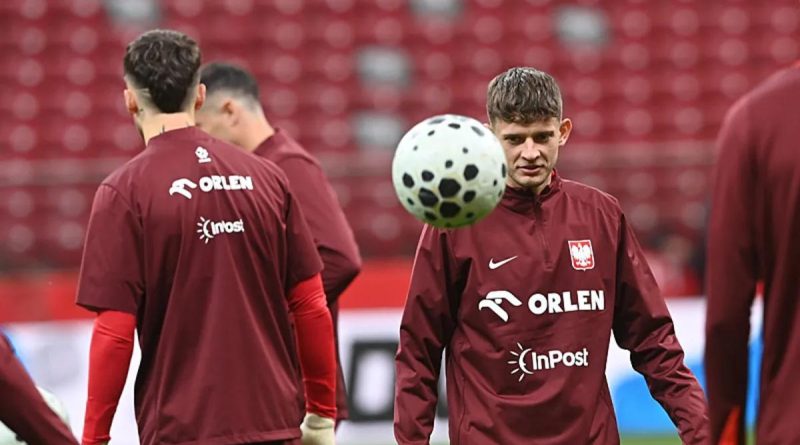 Fenerbahçe'ye Kötü Haber: Sebastian Szymanski Sakatlandı Fenerbahçe'ye Kötü Haber</