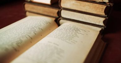 Here is a Turkish text that meets your requirements: Başlık: