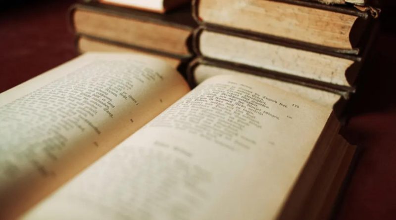 Eşrefoğlu Rumi: Tasavvufu Hissettiren Şair Eşrefoğlu Rumi Kimdir?</h