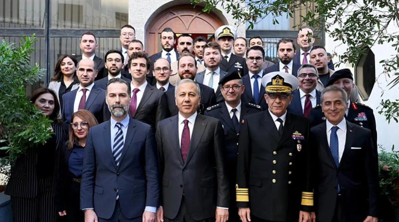 Here is the rewritten content in Turkish: Başlık: Bakan Yerlikaya