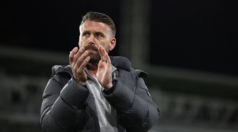 Here is the rewritten text in Turkish: Başlık: Wolverhampton'un Yeni