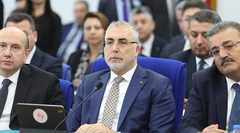 Başlık: Bakan Işıkhan'dan SGK'ya borcu olan belediyelerle ilgili açıklama: İlk