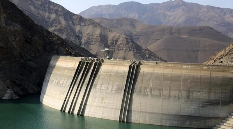 Başlık: İran'da Su Alarmı: Barajların Yüzde 67'si Boş İçerik: İran'da