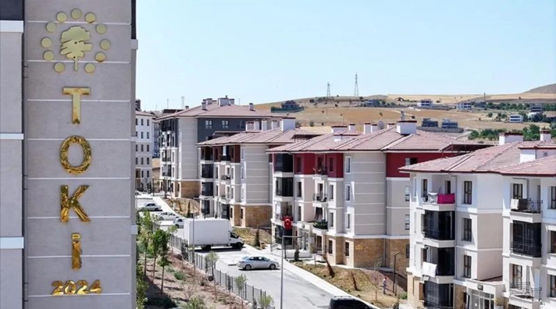TOKİ'den deprem bölgesinde TOKİ binalarına ilişkin iddialara yalanlama TOKİ, deprem</strong