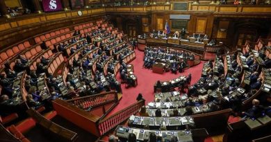 Başlık: İtalya'da Cinsel Şiddet Yasası Oy Birliğiyle Kabul Edildi İtalyan