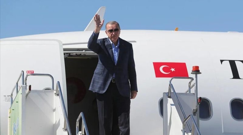 Başlık: Başkan Erdoğan, Johannesburg'tan ayrıldı İçerik: Başkan Erdoğan, G20 L