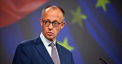 Here is the rewritten text in Turkish: Başlık: Almanya Başbakanı