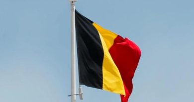 Belçika'da Dron Krizi: Eski ve Yeni Savunma Bakanları Arasında Gerginliğe